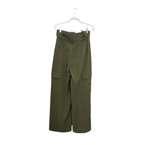HOUSE OF CB Laurel Wide Leg Cargo trousers in olive green - Picture 10 of 12